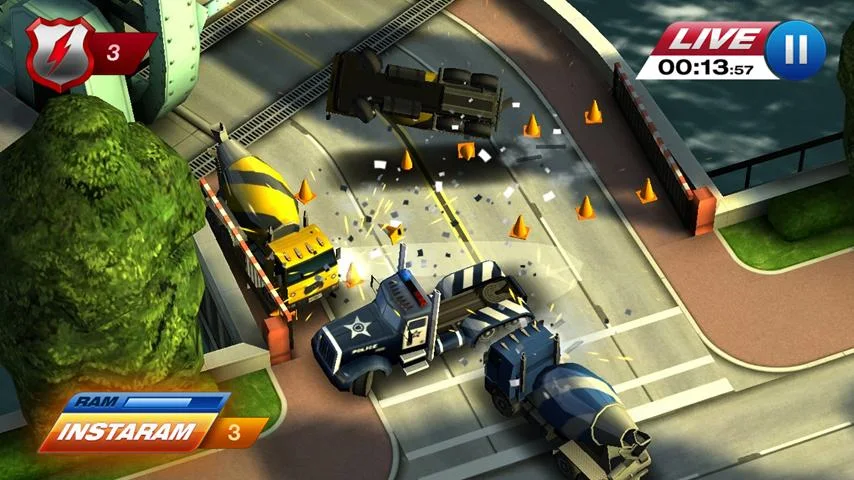 Скачать Smash Cops Heat [Взлом Много монет] APK на Андроид